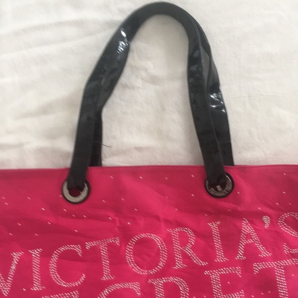 Victoria's Secret Sequin Tote Bag - Glamorous and Spacious! - Picture 4 of 14